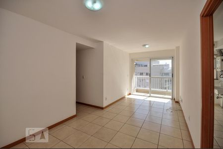 Sala de apartamento à venda com 3 quartos, 75m² em Taquara, Rio de Janeiro