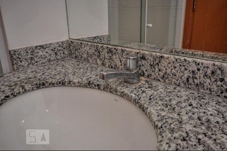 Apartamento à venda com 75m², 3 quartos e 1 vagaBanheiro Social