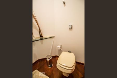 Lavabo  de apartamento à venda com 3 quartos, 170m² em Paraíso, São Paulo