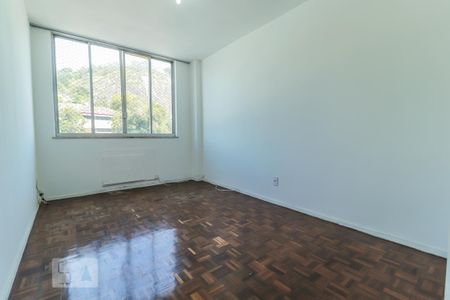 Quarto 1 de apartamento para alugar com 2 quartos, 80m² em Freguesia (jacarepaguá), Rio de Janeiro