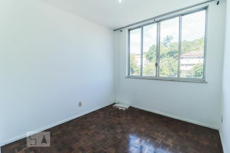 Quarto 2 de apartamento para alugar com 2 quartos, 80m² em Freguesia (jacarepaguá), Rio de Janeiro
