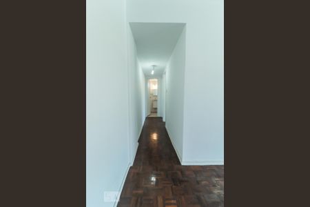 Corredor de apartamento para alugar com 2 quartos, 80m² em Freguesia (jacarepaguá), Rio de Janeiro