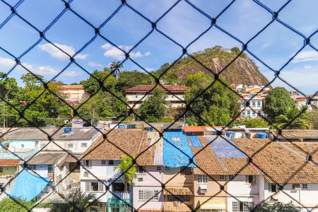 Vista Sala de apartamento para alugar com 2 quartos, 80m² em Freguesia (jacarepaguá), Rio de Janeiro