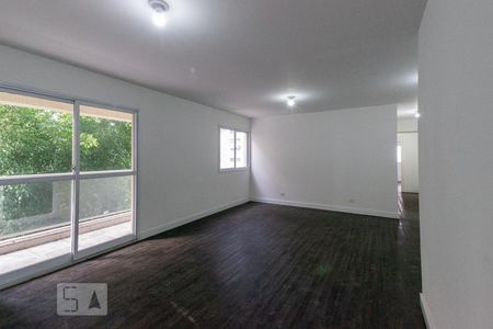 Sala de apartamento para alugar com 4 quartos, 150m² em Moema , São Paulo