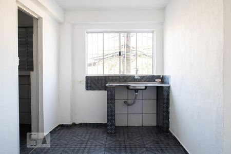 COZINHA de casa de condomínio para alugar com 2 quartos, 50m² em Piqueri, São Paulo