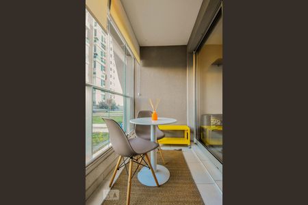 Studio à venda com 34m², 1 quarto e 1 vagaVaranda