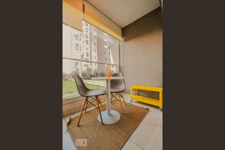 Studio à venda com 34m², 1 quarto e 1 vagaVaranda