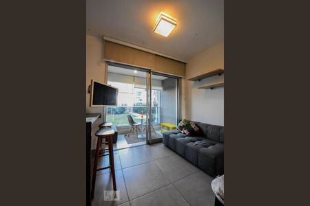 Sala de kitnet/studio à venda com 1 quarto, 34m² em Brooklin Paulista, São Paulo