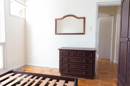 Quarto 1 de apartamento à venda com 2 quartos, 74m² em Bom Fim, Porto Alegre