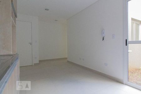 Sala de apartamento para alugar com 1 quarto, 38m² em Cajuru, Curitiba