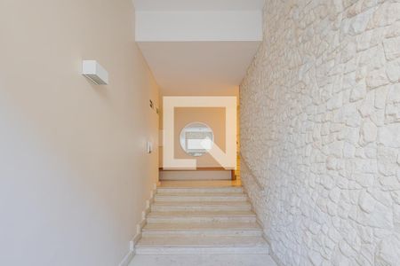 Apartamento para alugar com 100m², 2 quartos e 1 vagaHall social
