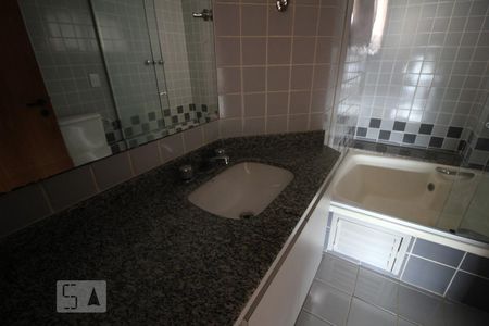 Apartamento à venda com 160m², 4 quartos e 3 vagasPia