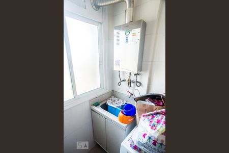 Apartamento para alugar com 70m², 2 quartos e 1 vagaÁrea de Serviço