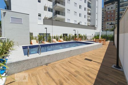 Apartamento para alugar com 57m², 2 quartos e 1 vaga Apartamento para alugar com 57m², 2 quartos e 1 vagaPiscina