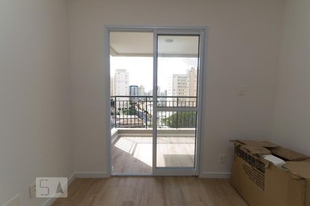 Janela da sala de apartamento para alugar com 2 quartos, 57m² em Saúde, São Paulo