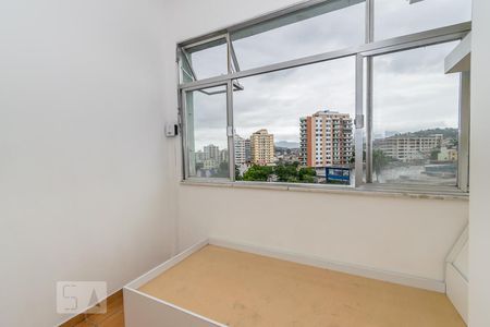 Quarto 1 de apartamento para alugar com 2 quartos, 65m² em Olaria, Rio de Janeiro