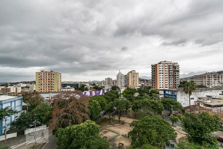 Vista da Sala de apartamento para alugar com 2 quartos, 65m² em Olaria, Rio de Janeiro