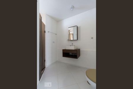 Banheiro Social de apartamento para alugar com 3 quartos, 67m² em Jardim Oriental, São Paulo