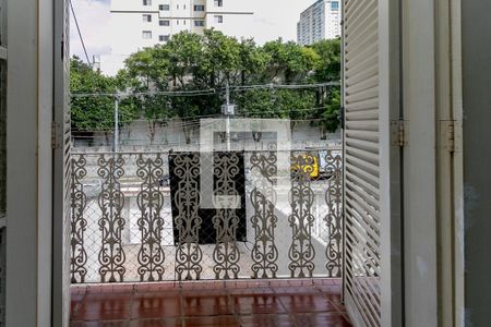 Casa para alugar com 200m², 3 quartos e 4 vagasSuíte