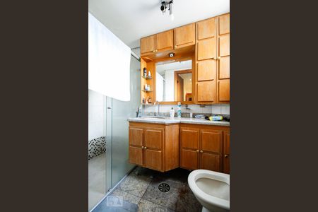 Banheiro suite 1 de apartamento à venda com 4 quartos, 270m² em Vila Prudente, São Paulo