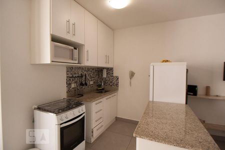 Cozinha de kitnet/studio para alugar com 1 quarto, 40m² em Consolação, São Paulo