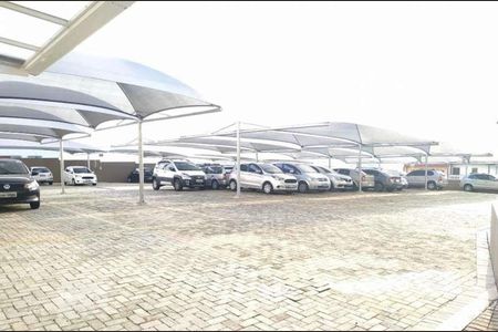 Apartamento à venda com 49m², 2 quartos e 1 vaga Apartamento à venda com 49m², 2 quartos e 1 vagaEstacionamento