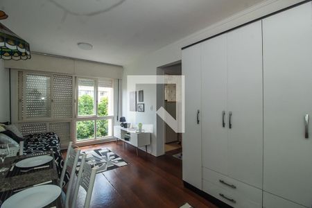 Sala/Quarto de kitnet/studio para alugar com 1 quarto, 29m² em Centro Histórico, Porto Alegre
