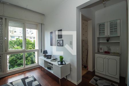 Sala/Quarto de kitnet/studio para alugar com 1 quarto, 29m² em Centro Histórico, Porto Alegre