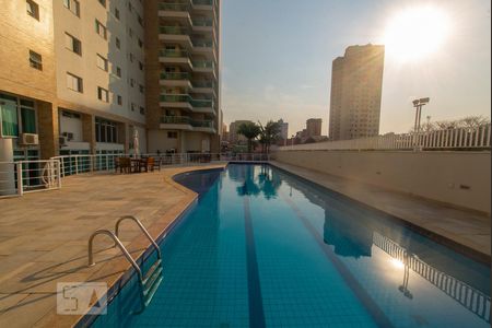 Apartamento à venda com 180m², 4 quartos e 4 vagasÁrea comum - Piscina