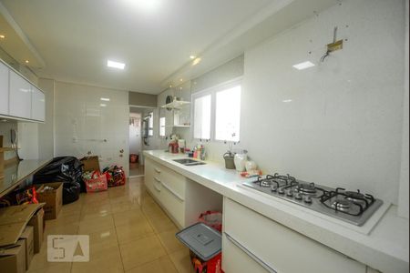 Apartamento à venda com 180m², 4 quartos e 4 vagasCozinha