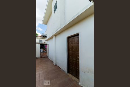 Casa para alugar com 50m², 2 quartos e sem vaga Casa para alugar com 50m², 2 quartos e sem vagaCorredor