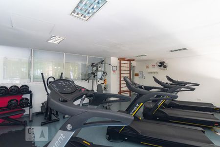 Apartamento para alugar com 76m², 3 quartos e 1 vagaAcademia - Condomínio