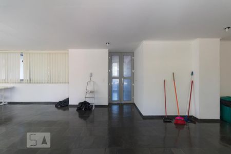 Apartamento para alugar com 76m², 3 quartos e 1 vagaSalão de Festas - Condomínio