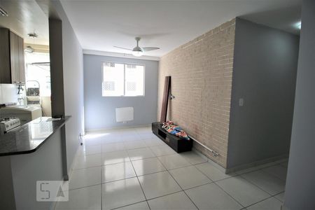 Sala de apartamento à venda com 2 quartos, 60m² em Taquara, Rio de Janeiro