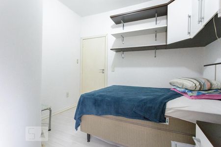 Quarto de apartamento à venda com 1 quarto, 65m² em Auxiliadora, Porto Alegre