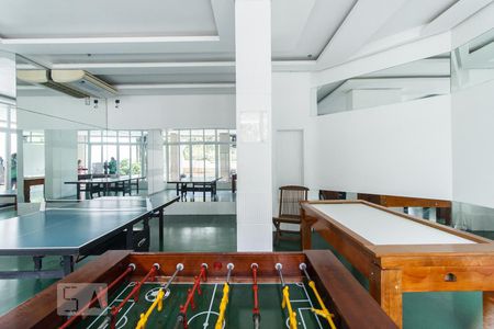 Apartamento para alugar com 63m², 2 quartos e 1 vaga Apartamento para alugar com 63m², 2 quartos e 1 vagaÁrea comum - Salão de jogos