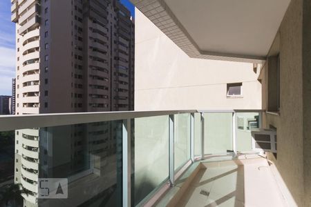 Varanda de apartamento para alugar com 2 quartos, 63m² em Barra da Tijuca, Rio de Janeiro