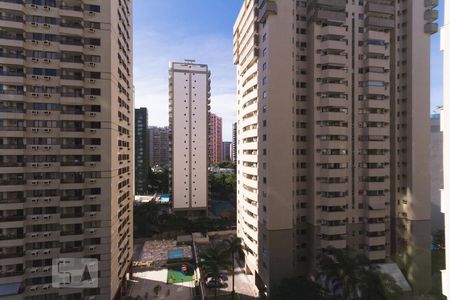 Apartamento para alugar com 63m², 2 quartos e 1 vaga Apartamento para alugar com 63m², 2 quartos e 1 vagaVista