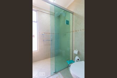 Banheiro de apartamento para alugar com 2 quartos, 76m² em Chácara Santo Antônio, São Paulo