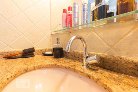 Banheiro de apartamento para alugar com 2 quartos, 76m² em Chácara Santo Antônio, São Paulo