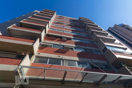 Apartamento para alugar com 76m², 2 quartos e 1 vaga Apartamento para alugar com 76m², 2 quartos e 1 vagaFachada - Condomínio