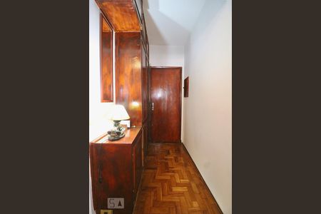 Apartamento à venda com 48m², 1 quarto e sem vaga Apartamento à venda com 48m², 1 quarto e sem vagaEntrada
