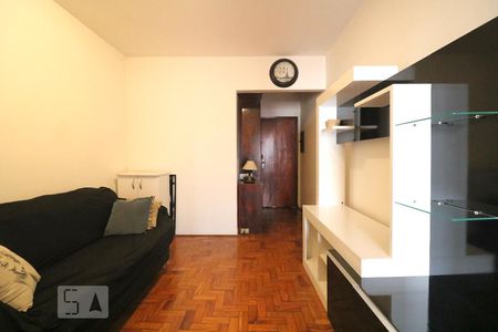 Apartamento à venda com 48m², 1 quarto e sem vaga Apartamento à venda com 48m², 1 quarto e sem vagaSala