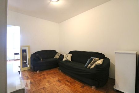 Apartamento à venda com 48m², 1 quarto e sem vaga Apartamento à venda com 48m², 1 quarto e sem vagaSala