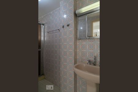 Banheiro  de apartamento para alugar com 1 quarto, 45m² em Vila Mariana, São Paulo