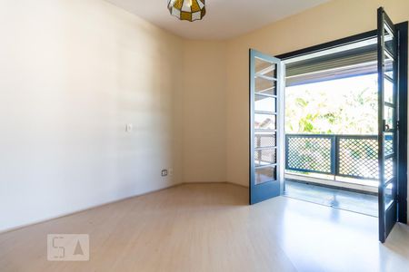 Casa de condomínio à venda com 410m², 4 quartos e 4 vagas Casa de condomínio à venda com 410m², 4 quartos e 4 vagasSuíte 1