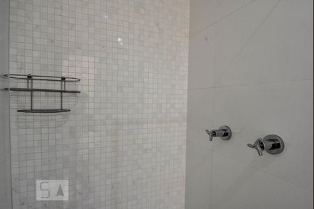 Apartamento à venda com 74m², 2 quartos e 1 vagaBanheiro Suíte 01