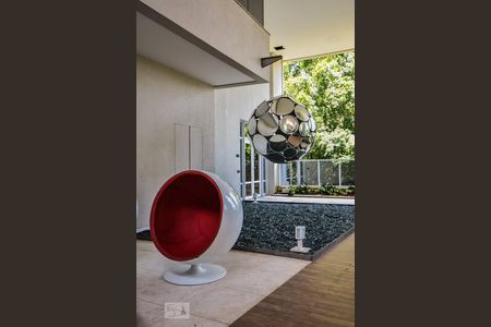 Apartamento à venda com 74m², 2 quartos e 1 vagaCondomínio