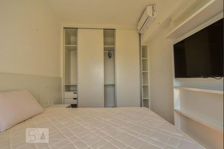 Apartamento à venda com 74m², 2 quartos e 1 vagaSuíte 01