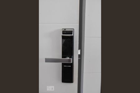 Apartamento à venda com 74m², 2 quartos e 1 vagaFechadura Eletrônica